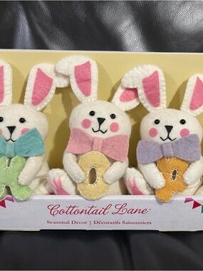 Easter Cottontail Lane Set Of 3 Wool Bunnies HOP - Easter Bunnies HOP